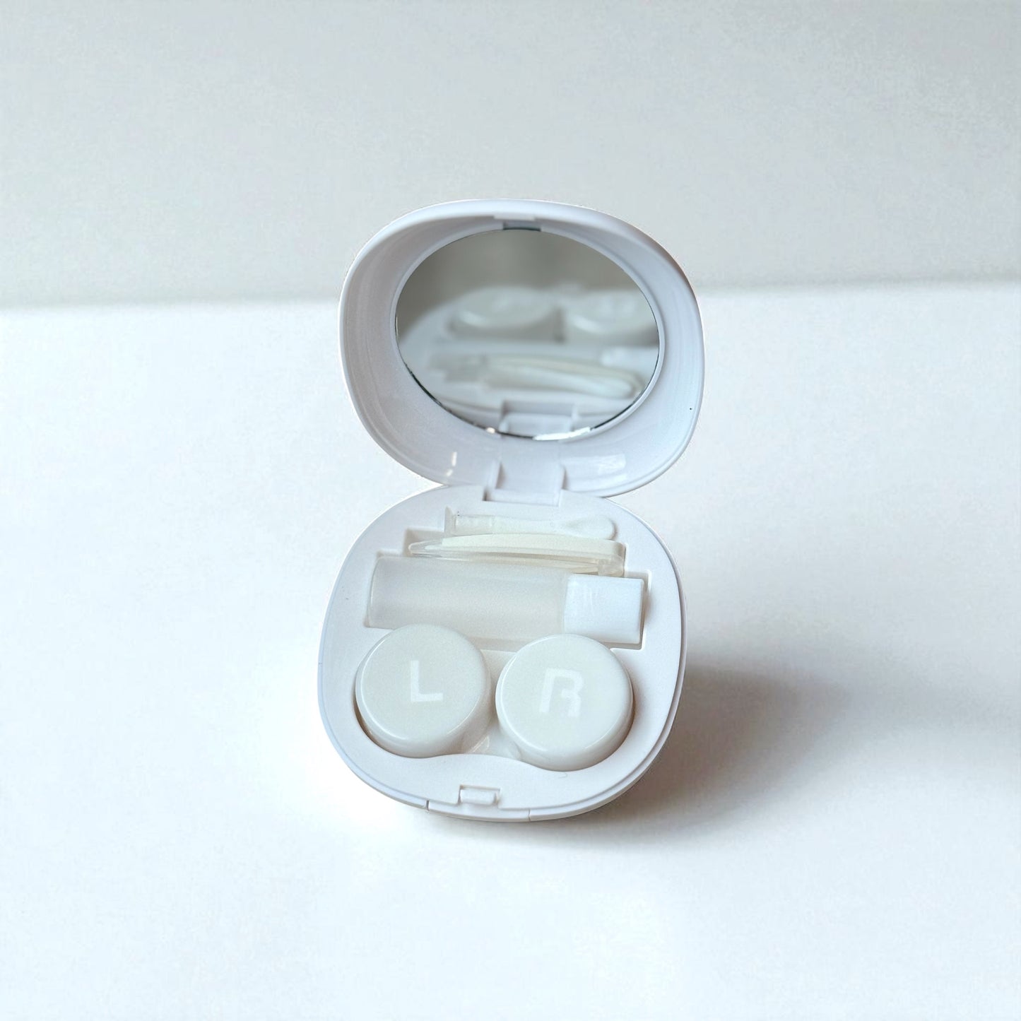 Lens Case Open