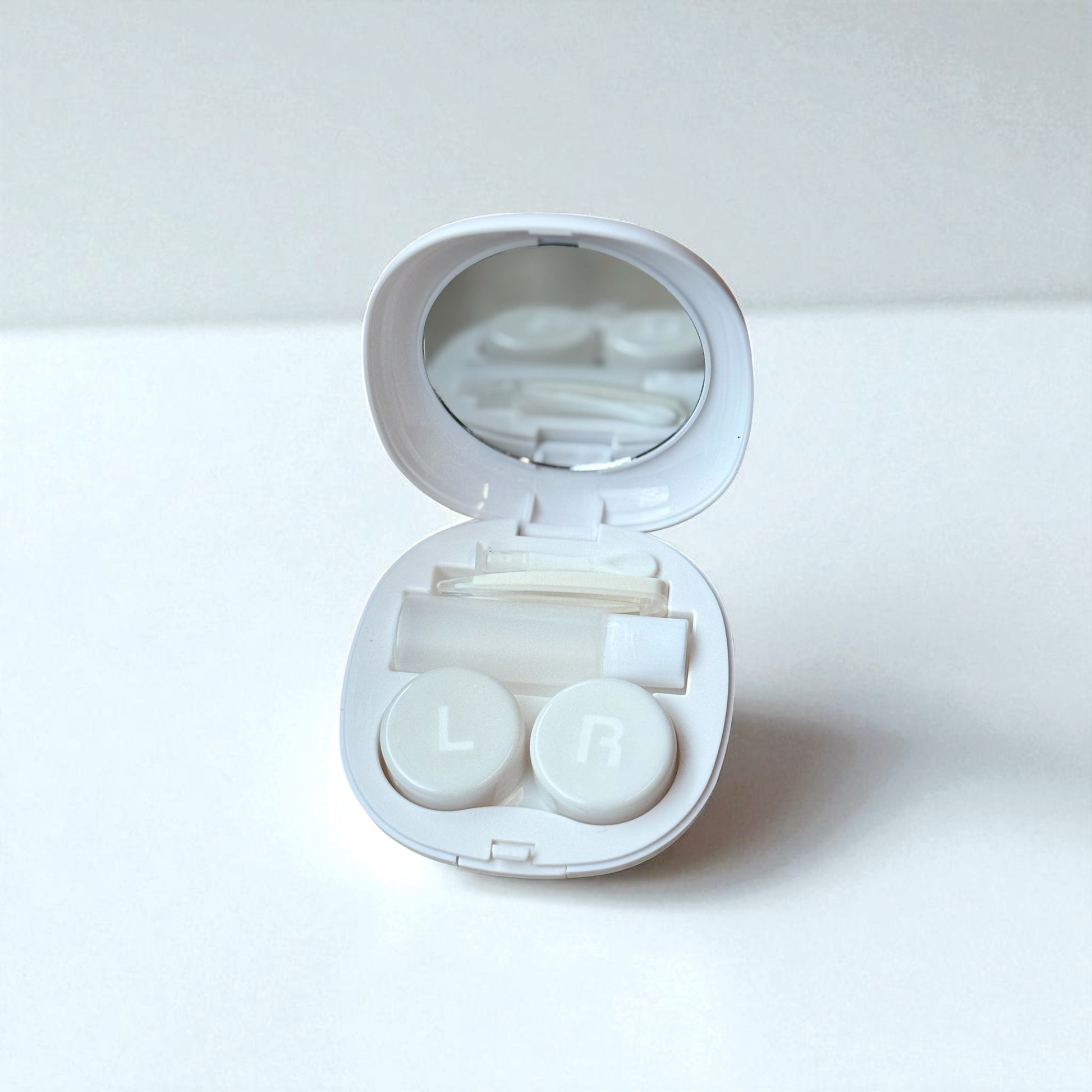 Lens Case Open